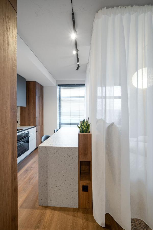 Cosy Panoramic Studio In The Center For 1-2 Pers. Kaunas Bagian luar foto